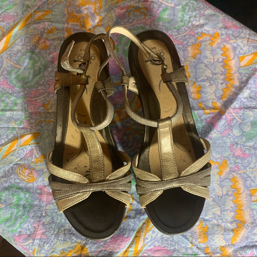 Abeo tan strappy sandals - Picture 9 of 9